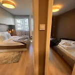 Appartement Karzo Lk 206 *