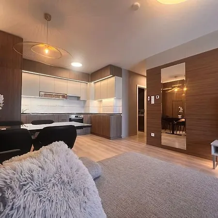 Karzo Lk 206 Apartament